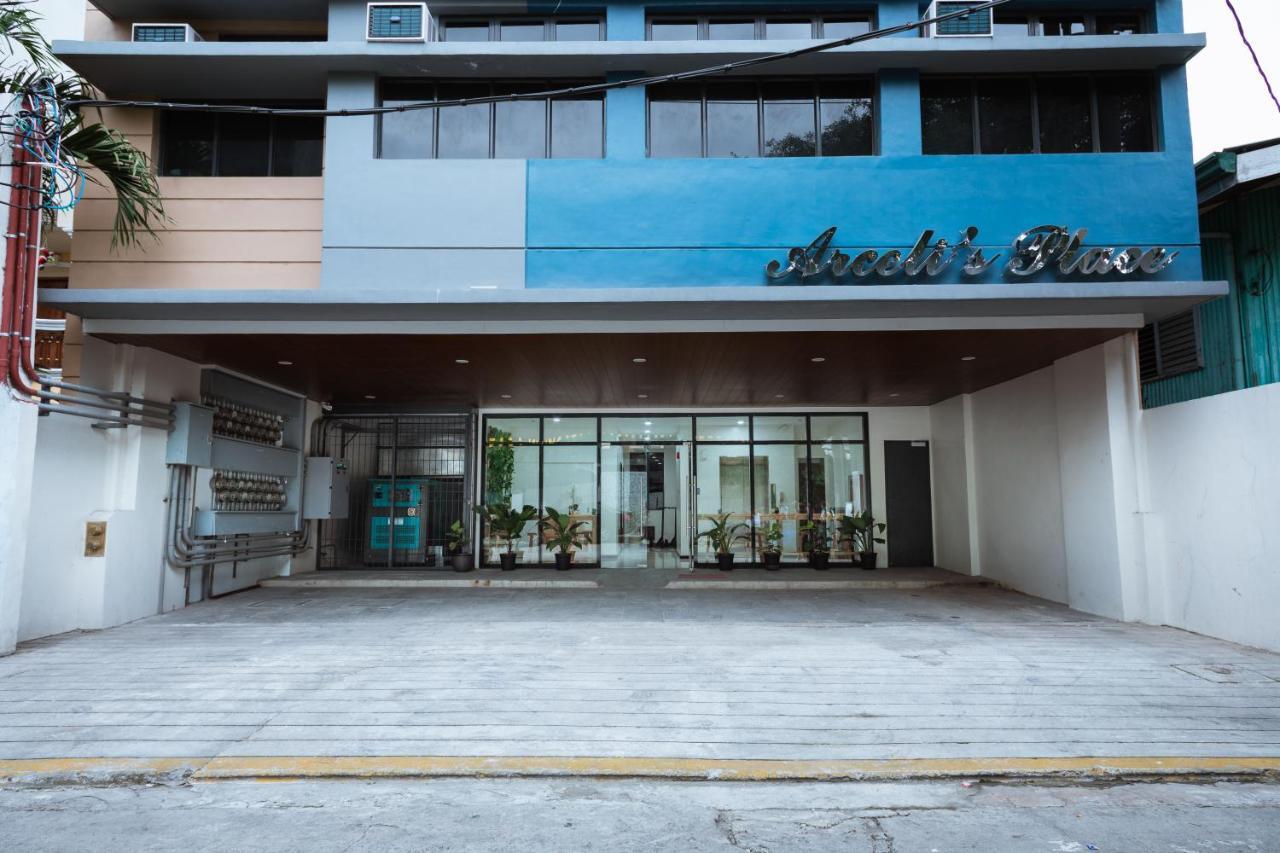 Arceli'S Place - Near Bgc Manila Exterior photo